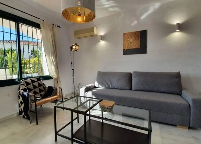 Appartement Pueblo Del Parque Avec Belle Terrasse
