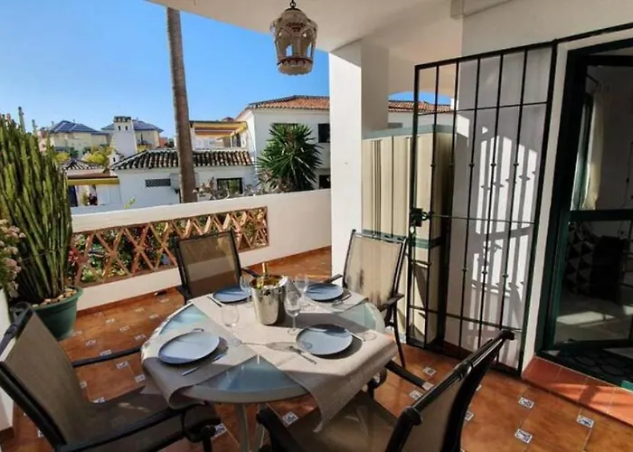 Appartement Pueblo Del Parque Avec Belle Terrasse