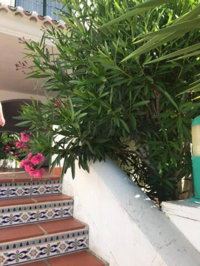 Pueblo Del Parque Avec Belle Terrasse * Benalmádena